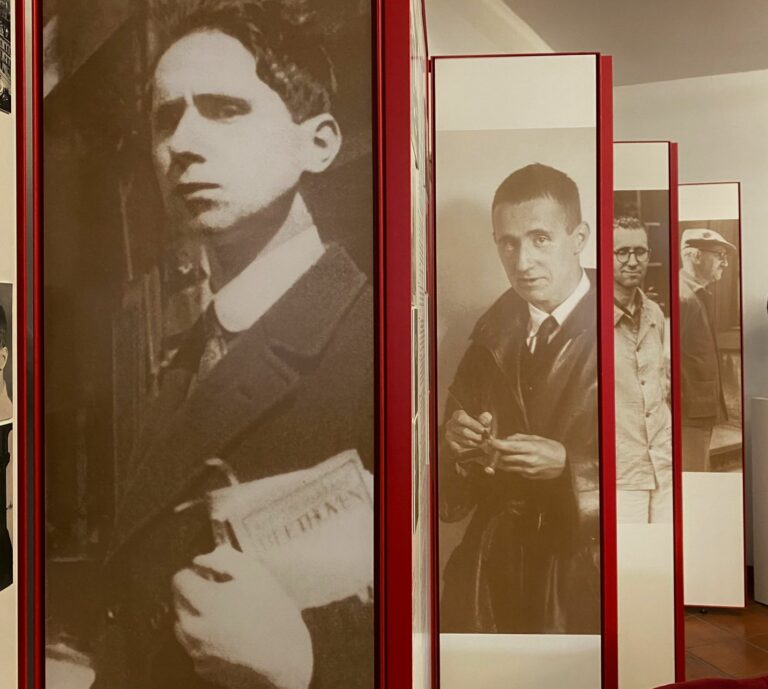 Mehr über den Artikel erfahren Bert Brecht – zwischen Vergangenheit, Gegenwart und Zukunft