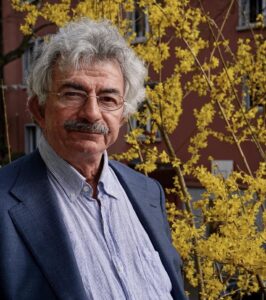 Mehr über den Artikel erfahren Das Gefängnis der Wünsche – Ein Roman von Christoph Geiser