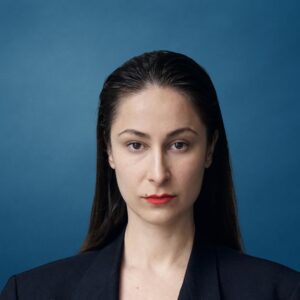 Mehr über den Artikel erfahren #39 hörinsblau — Das Gespräch mit Mateja Meded