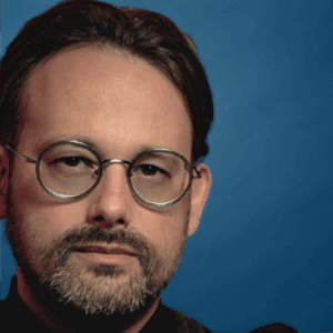 Mehr über den Artikel erfahren #41 hörinsblau — Das Gespräch mit Adnan Softić