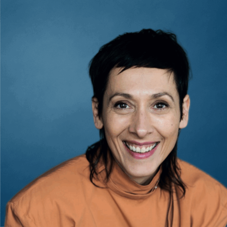 Mehr über den Artikel erfahren #42 hörinsblau — Das Gespräch mit Jelena Kuljić