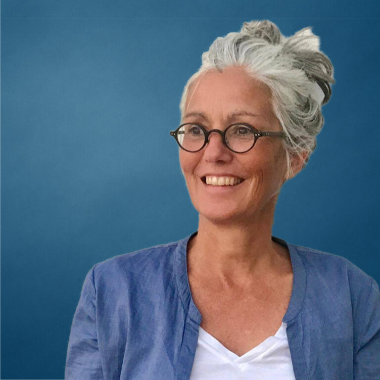 Mehr über den Artikel erfahren #46 hörinsblau — Sandra Hoffmann — In-Beziehung-Sein